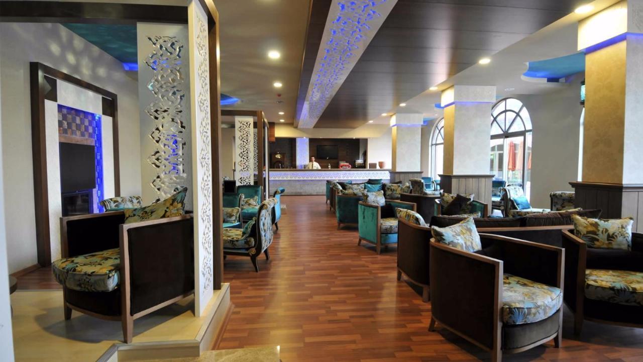 Noxinn Club Hotel โคนัคคลึ ภายนอก รูปภาพ