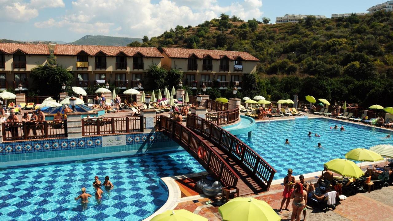 Noxinn Club Hotel โคนัคคลึ ภายนอก รูปภาพ