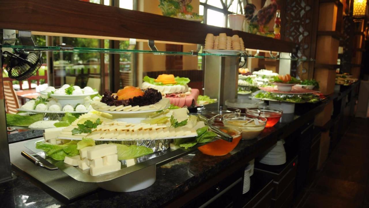Noxinn Club Hotel โคนัคคลึ ภายนอก รูปภาพ