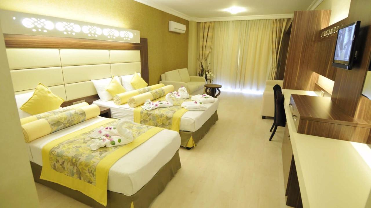 Noxinn Club Hotel โคนัคคลึ ภายนอก รูปภาพ
