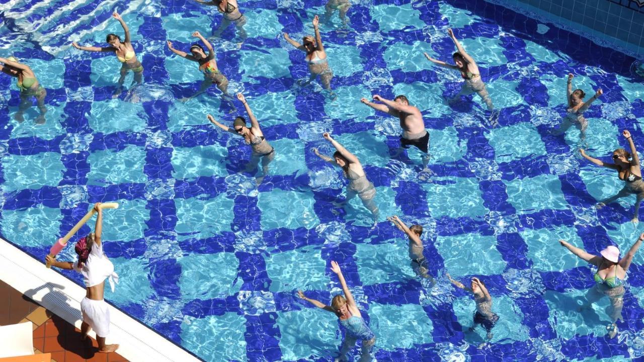 Noxinn Club Hotel โคนัคคลึ ภายนอก รูปภาพ