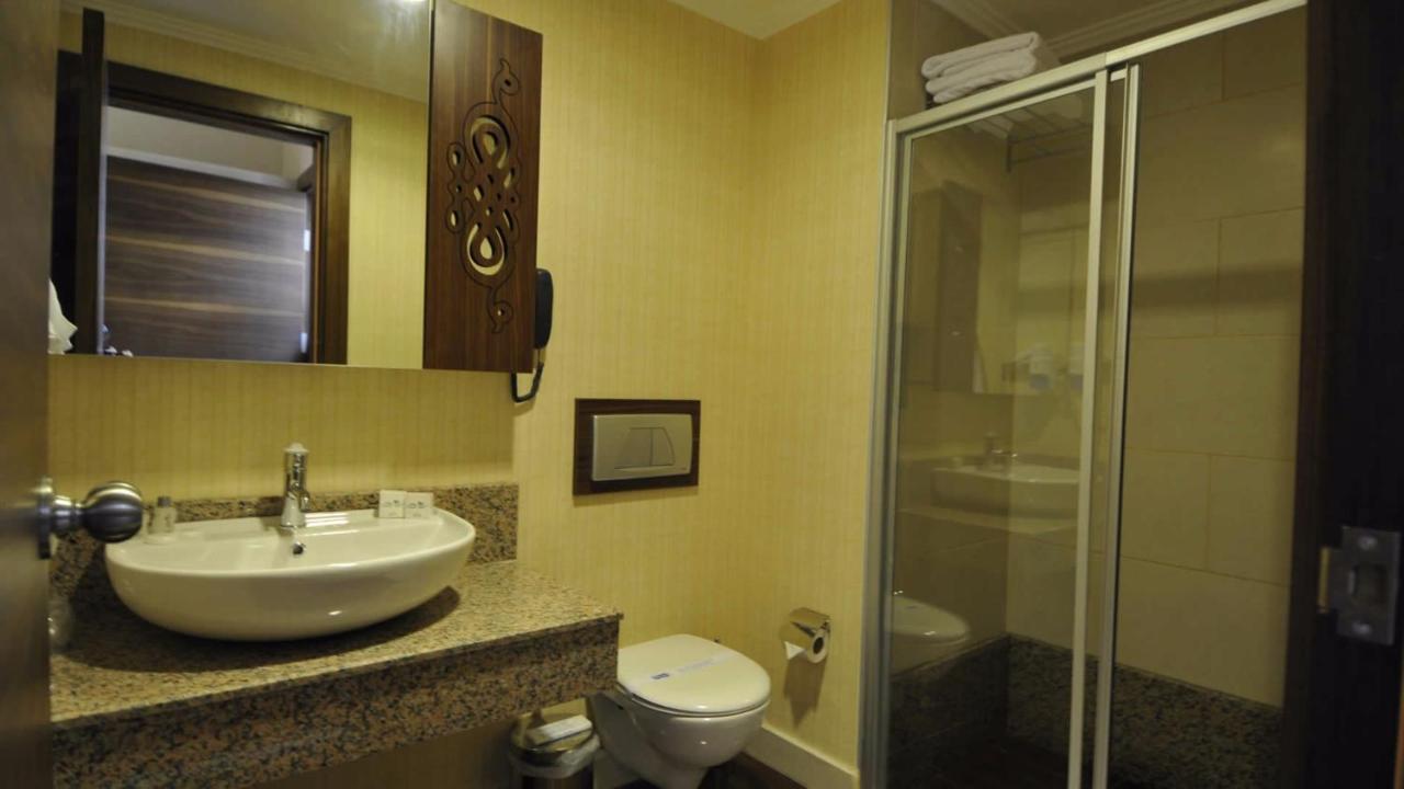 Noxinn Club Hotel โคนัคคลึ ภายนอก รูปภาพ
