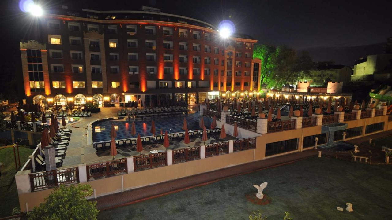 Noxinn Club Hotel โคนัคคลึ ภายนอก รูปภาพ